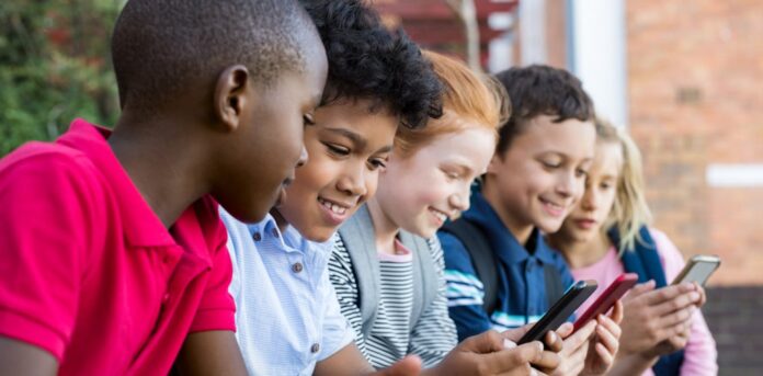 file-20220905-3565-cgea2u